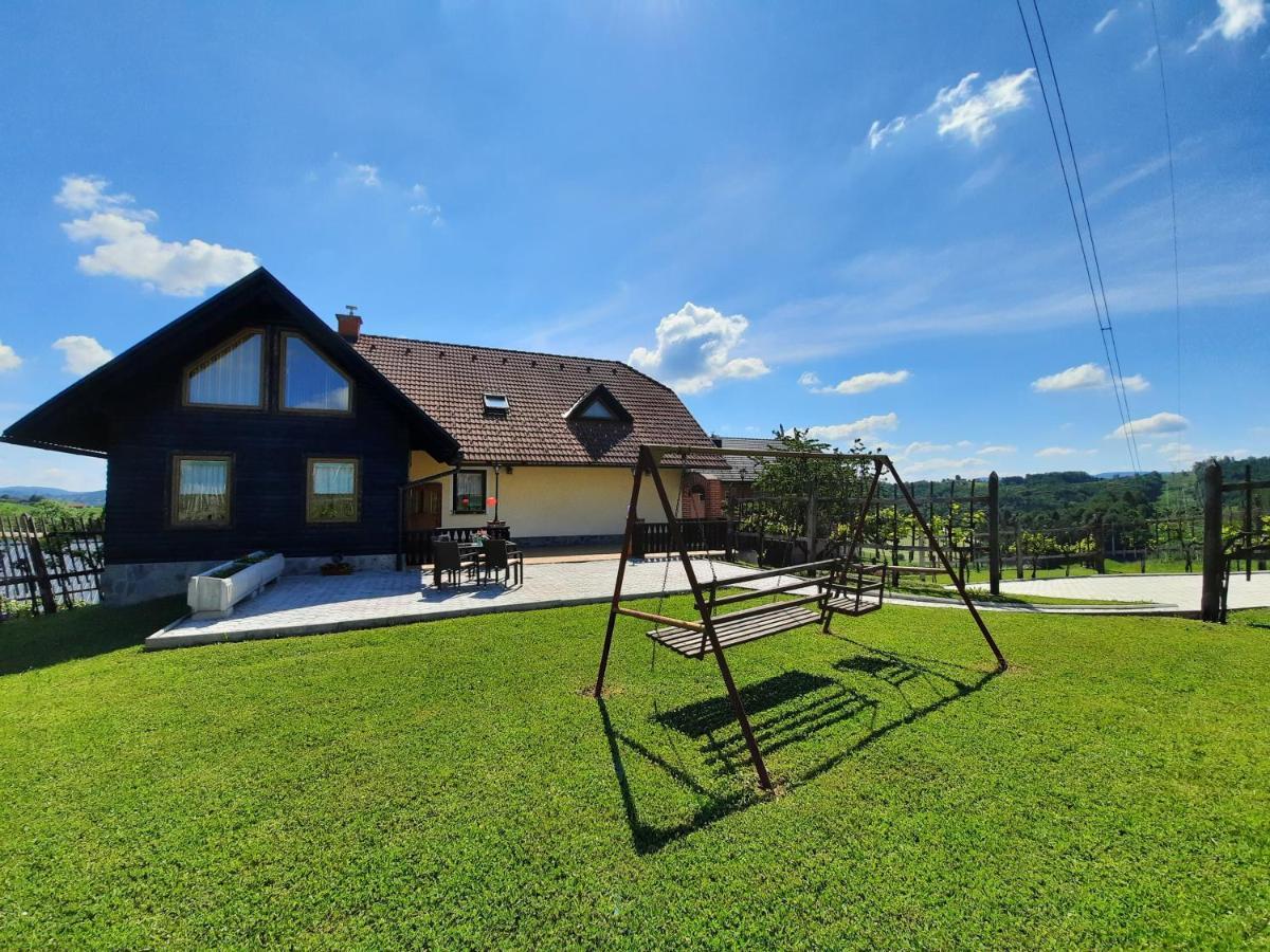 Apartments Jozetov Gric - Farm Stay Podčetrtek Exteriör bild