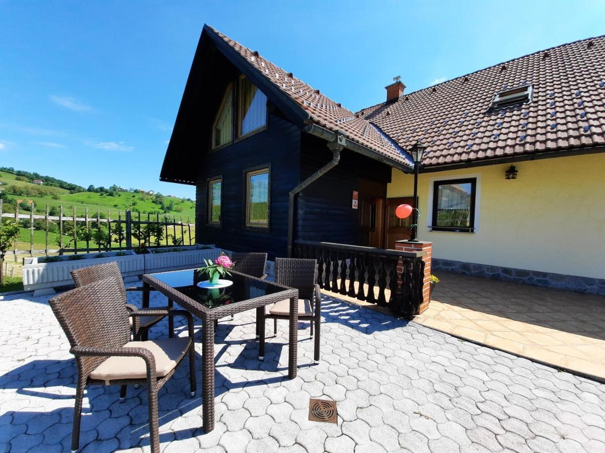 Apartments Jozetov Gric - Farm Stay Podčetrtek Exteriör bild